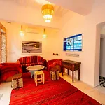Riad Banafsaj - Exclusif - 20Mn De Jamaa Al Fnaa