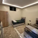 Maison Meuble 3 Pieces Avec Piscine