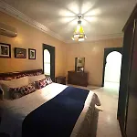 Appartement Impeccable En Plein De Centre Ville