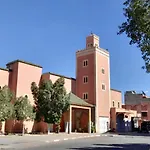 Riad Sarsar Airport