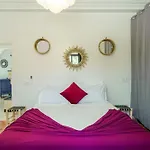 Elegant Villa 10Min From Centre Private Swimming Pool