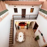 Riad M Azbetz