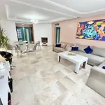 Calm Appartment In Hivernage Best Location