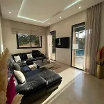 Villa Noria Luxury Pool & Prime Marrakech Location