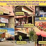Julie\'S Airport Apartment