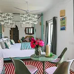 Riad Amour