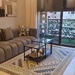 Firstwood Chic Apartment Hivernage