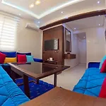 Luxury And Comfort Apartment T3