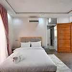 Villa Luxe A Marrakech Avec Piscine Chauffee