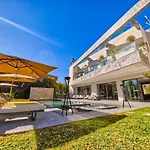 Villa Beverly Hills-Luxury Home