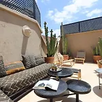 Riad Amma, 2Bedrooms, Private, Breakfast Included