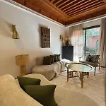 Traditional Moroccan Flat In Palmeraie