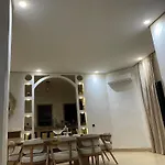 Private Villa With Pool & Garden