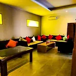 Splendide Villa De 6 Suites
