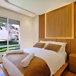 Awesome Luxury Apartment