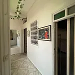 Comeje House