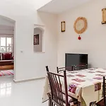 Golden Palm 2