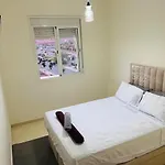 Airport Apt, High-Speed Wi-Fi