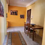 Arinace House