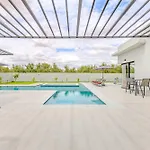 Charmante Villa Aya! Elegante & Calme Avec Piscine