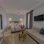Riad Tonaroz Gold
