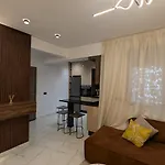 Stylish Apart Near City Center