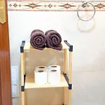 Elegant 2-Br, Pool And Parking Hivernage Centre