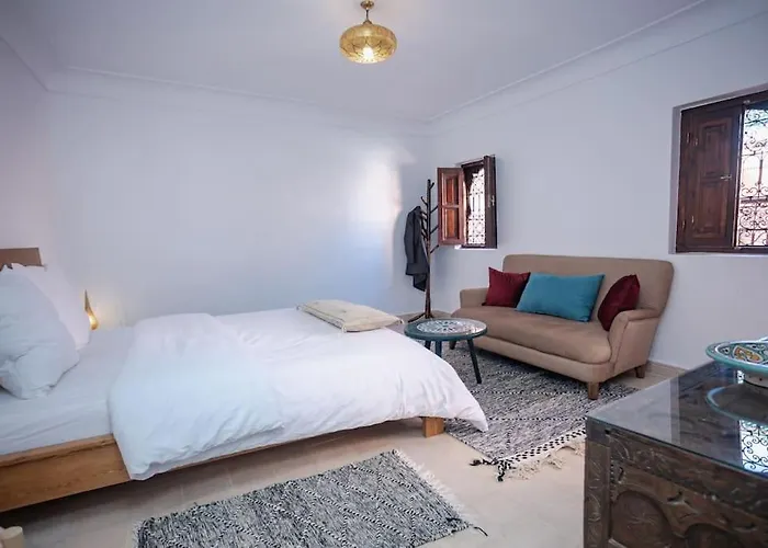 Paisible Riad Privatif Au Coeur De Marrakech