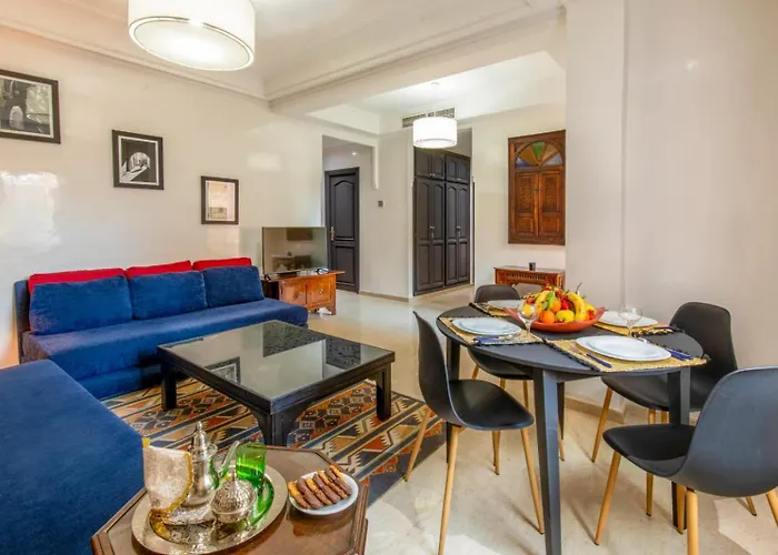 Central Cosy Appartement Avec Piscine