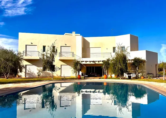 Sejour Ideal A Marrakech - Villa Spacieuse Tout Confort