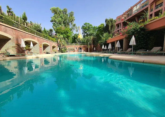 Amazing Apartment With Winter Pool