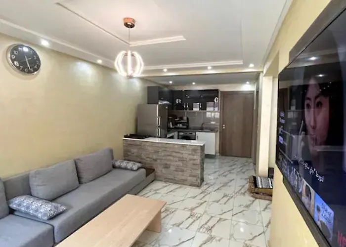 Elegant Apartment In Victor Hugo