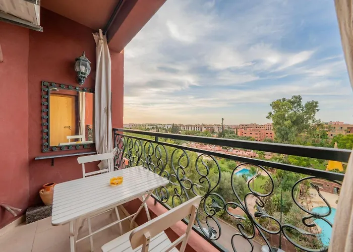 Top Location, Elegance, View & Comfort