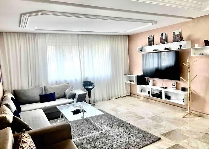 Calm Appartment In Hivernage Best Location