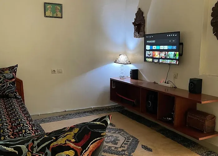 Comeje House