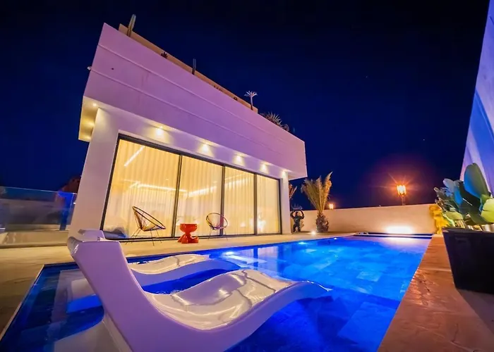 Villa Sakina Pool & Hammam In Amelkis