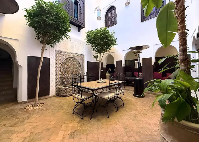 Riad Abda - Piscine Chauffee - Medina Kasbah