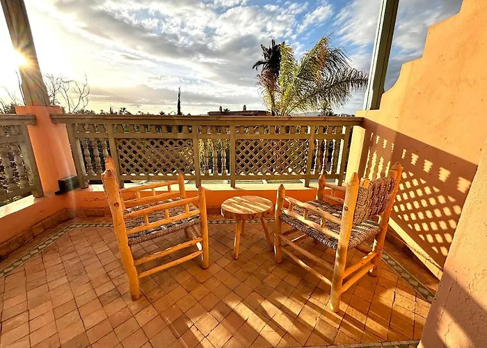 Apartment Cosy With Pool And Garden
