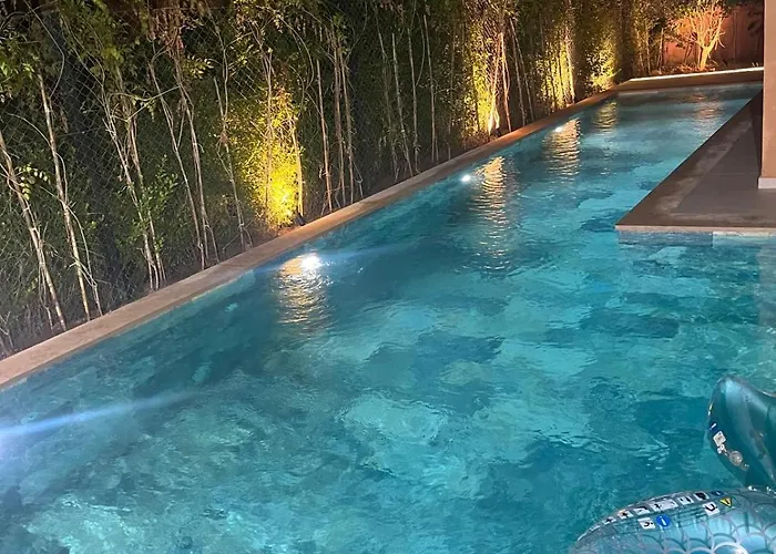 Villa Avec Piscine Chauffee