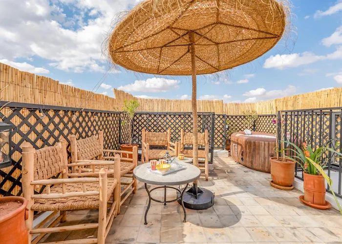 Riad Privatif 2 Chambres Proche Des Palais