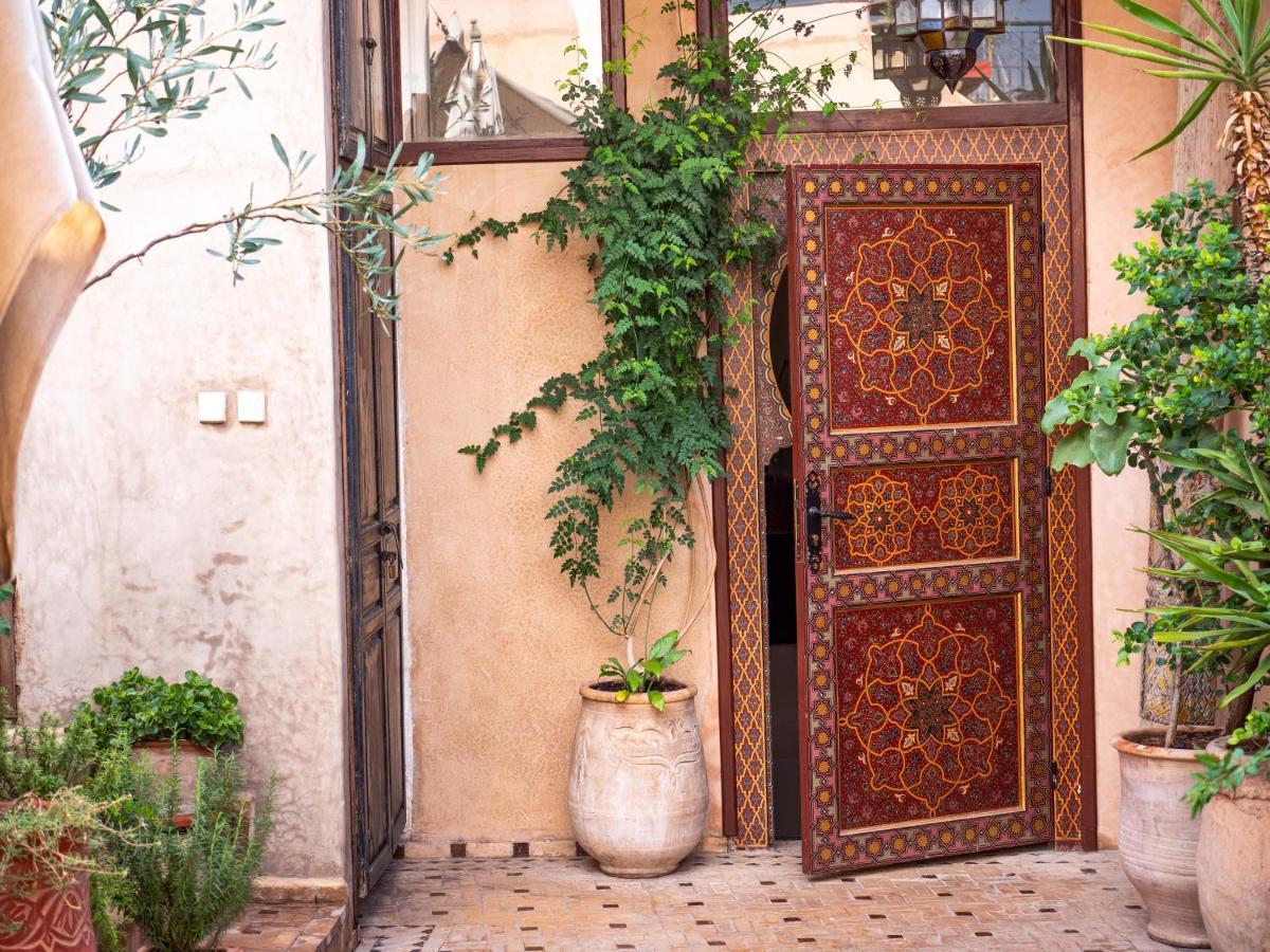 Akush Riad