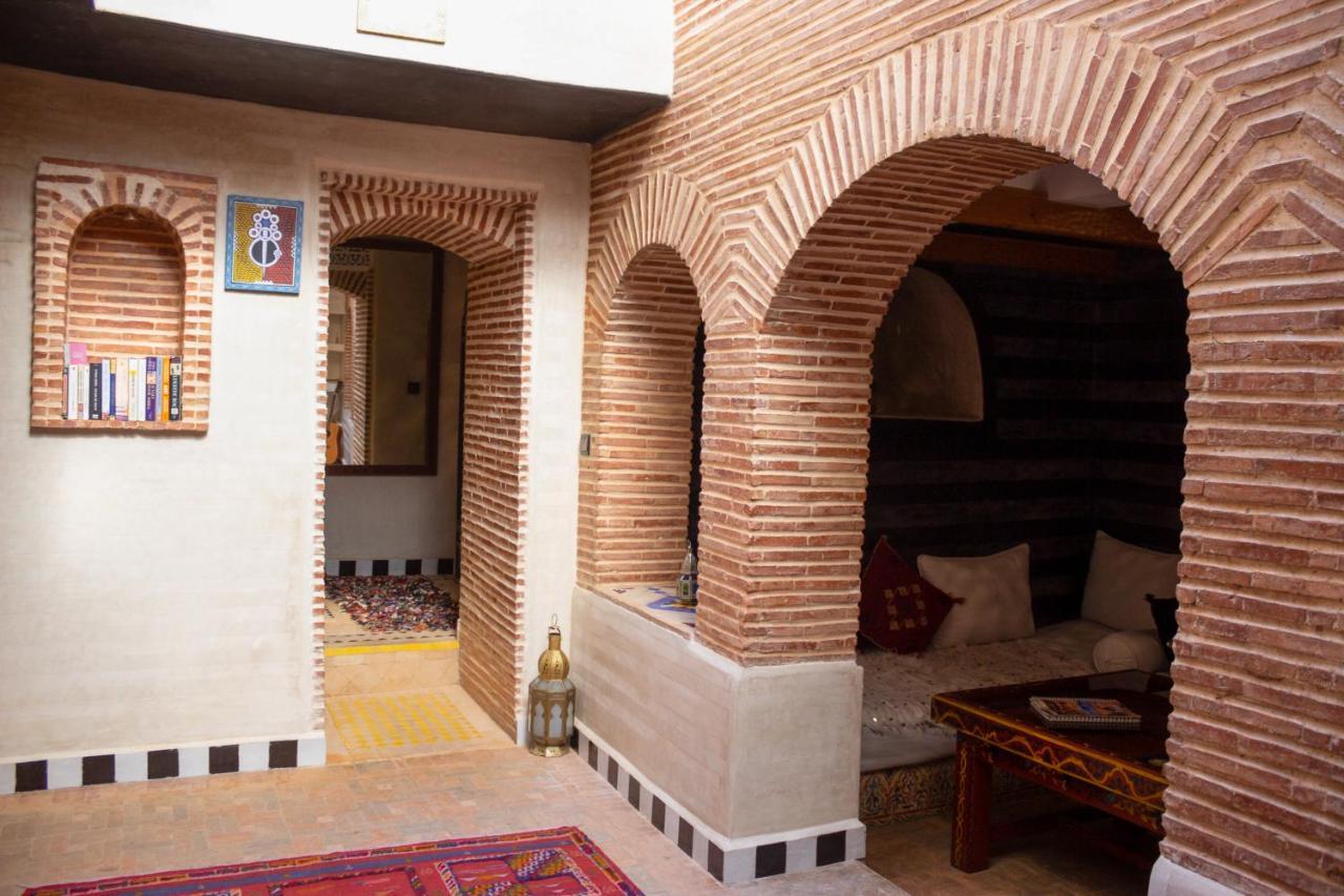 Hna Ben Saleh 3*