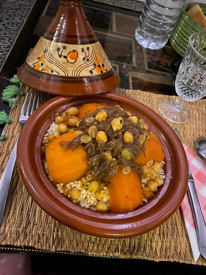 Simon Couette-café Marrakesh