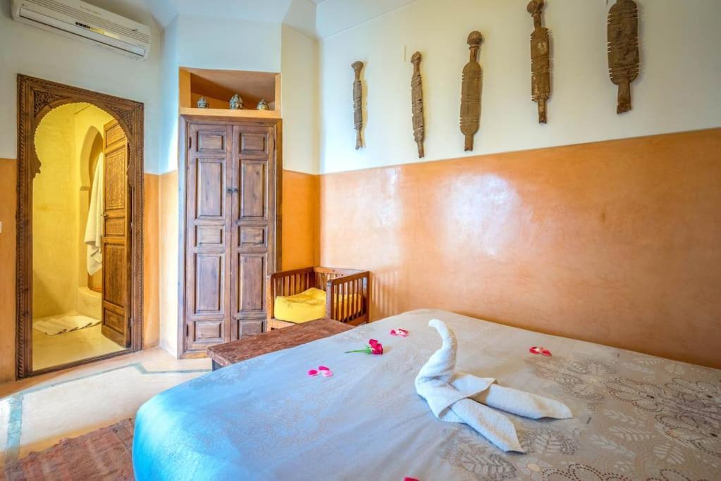 Jaune Safran En Exclusivité Marrakesh