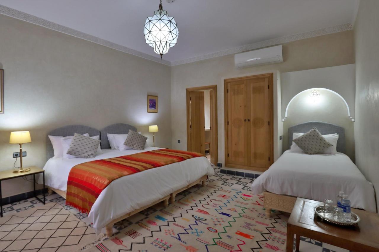 Banatti Guest house *