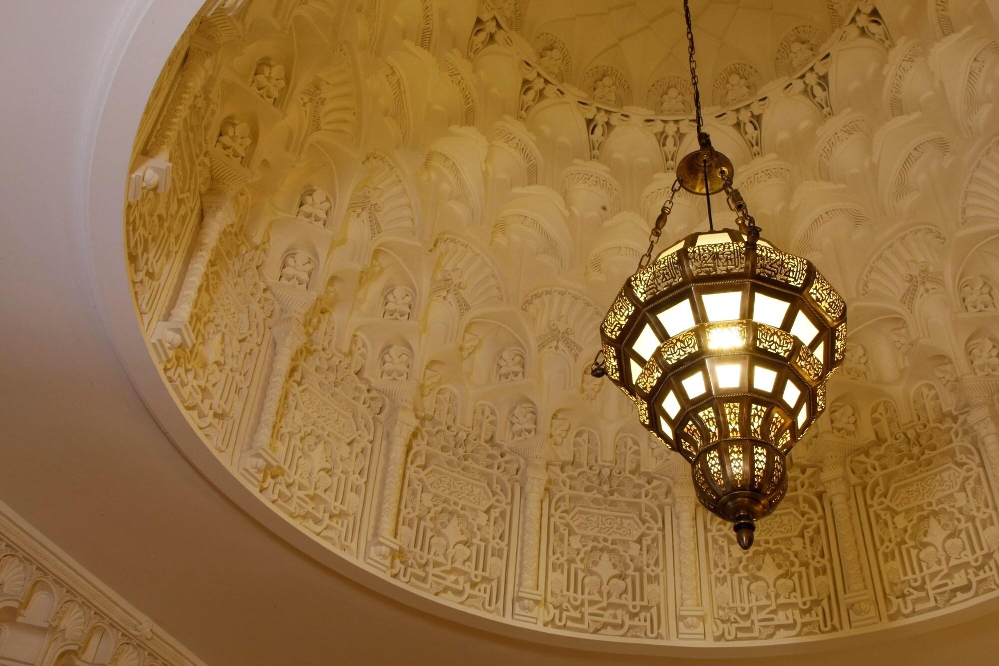 Kniza Riad 5*