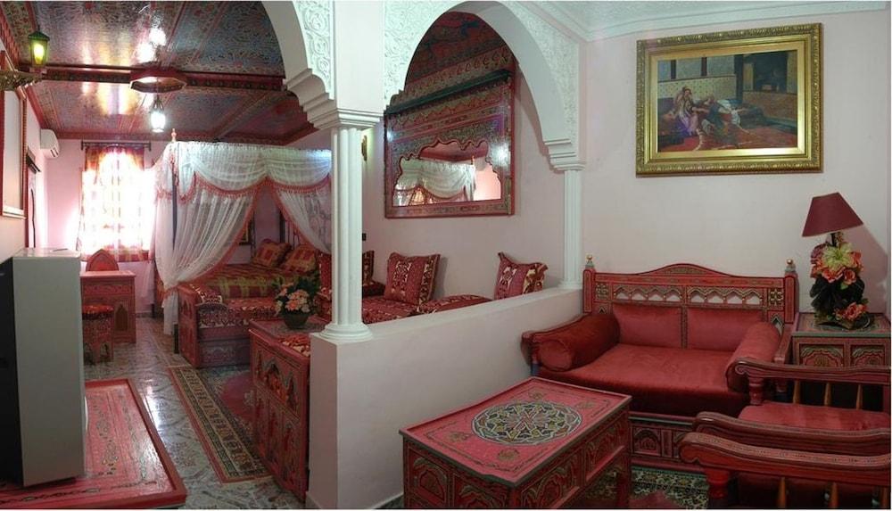 Moroccan House Hotel 3*