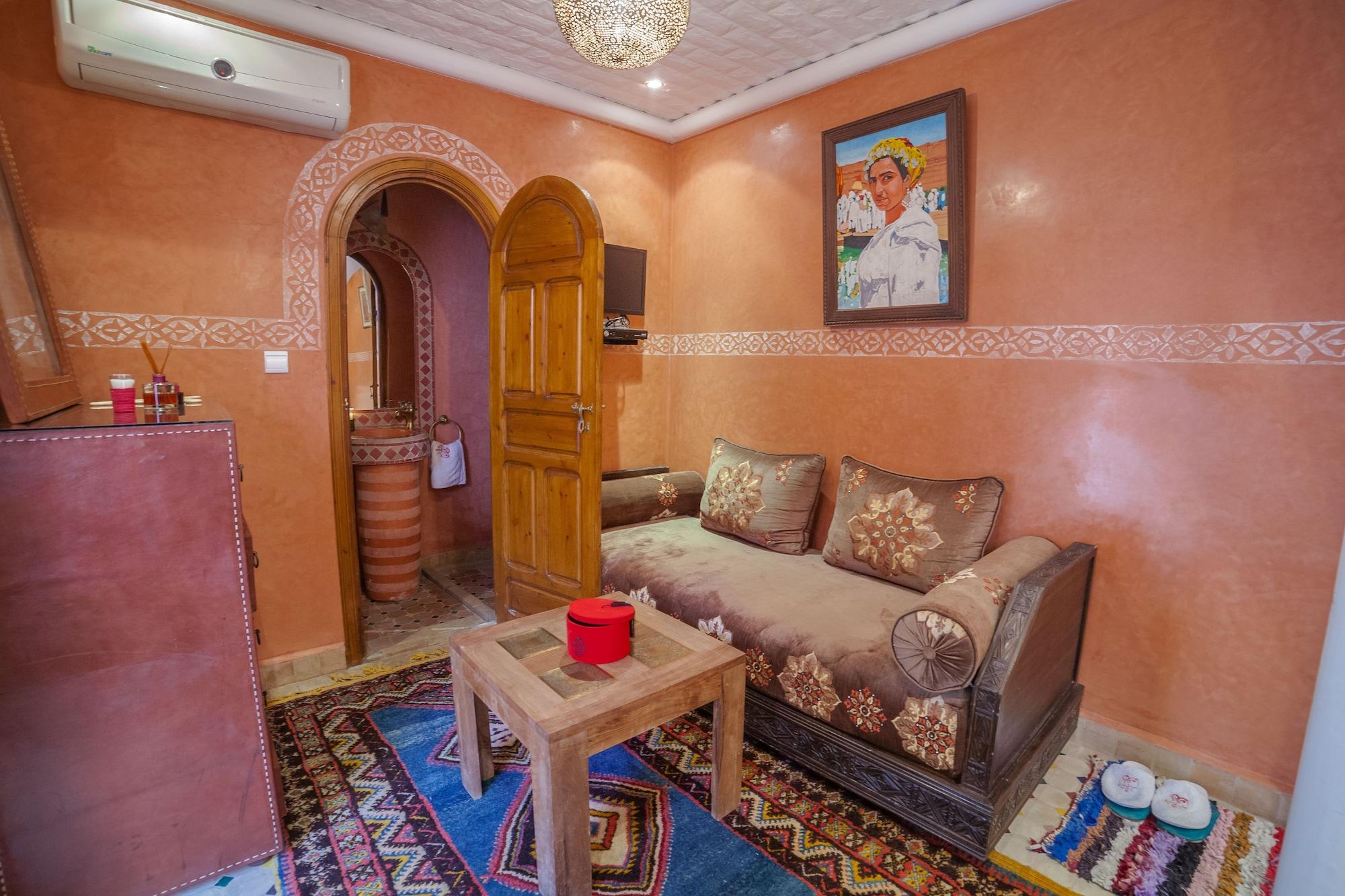 Dar Ikalimo Marrakech 3*