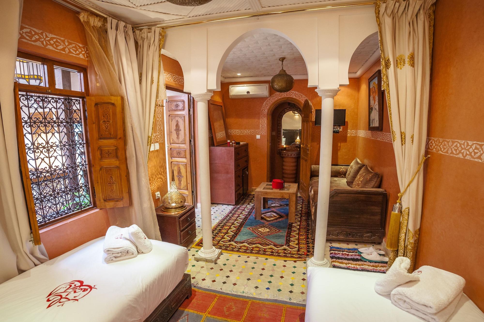 Dar Ikalimo Marrakech Riad 3*