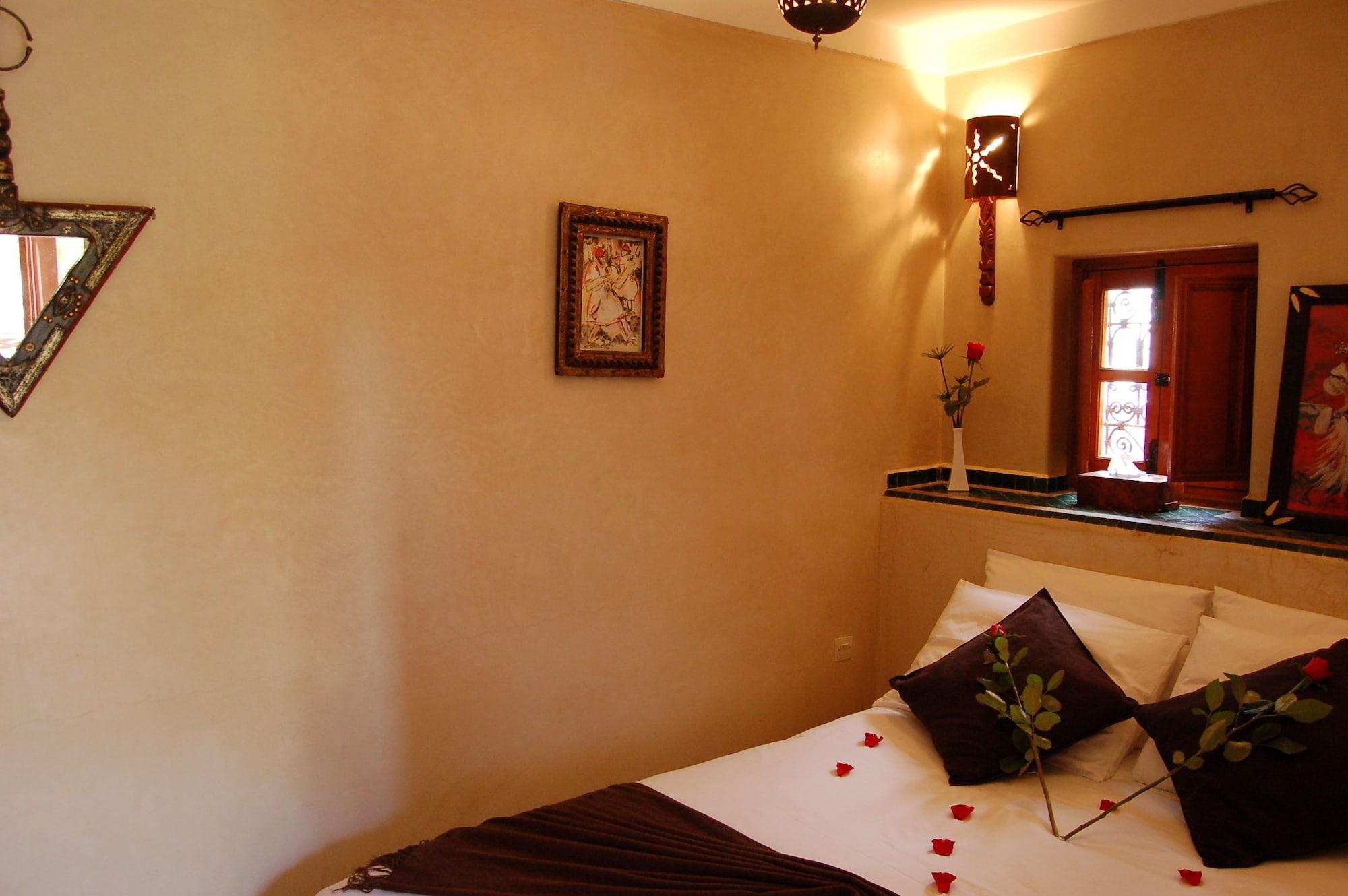 Riad Les Trois Palmiers El Bacha Marrakesh